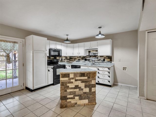 17323 Glenpatti Drive, Houston, TX 77084