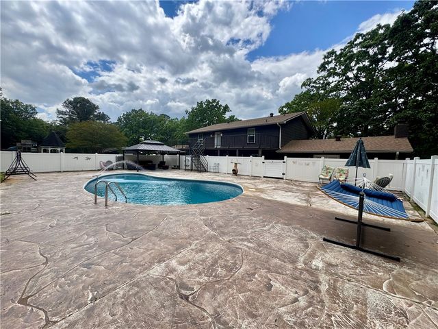 143 Dawn Circle, Russellville, AR 72802