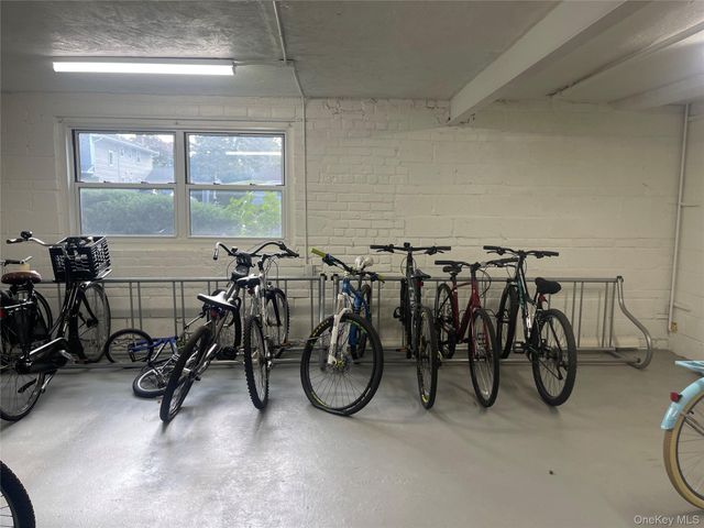 120 S Park Avenue 2-B, Rockville Centre, NY 11570