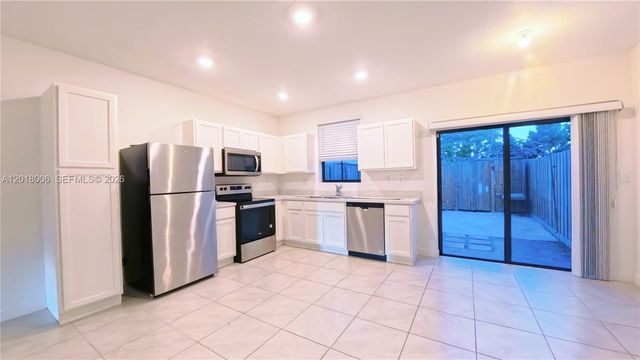 1232 NE 5th CT, Florida City, FL 33034