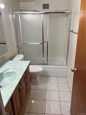 695 S Alton Way 12B, Denver, CO 80247