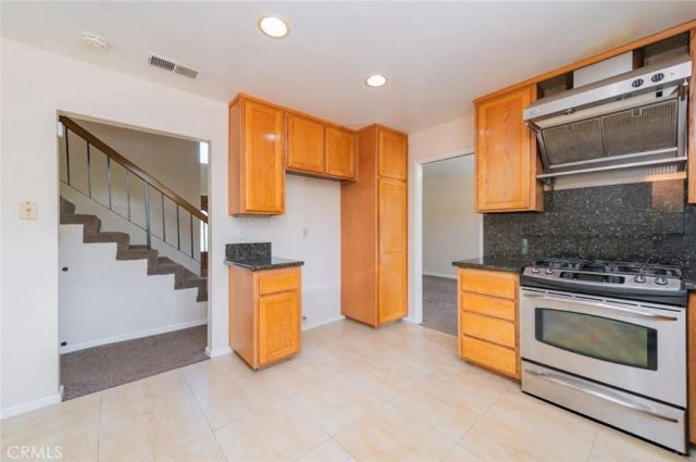 8 Quiet Hollow Road, Phillips Ranch, CA 91766