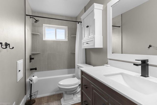 14546 Cornell Street, Sterling Heights, MI 48313