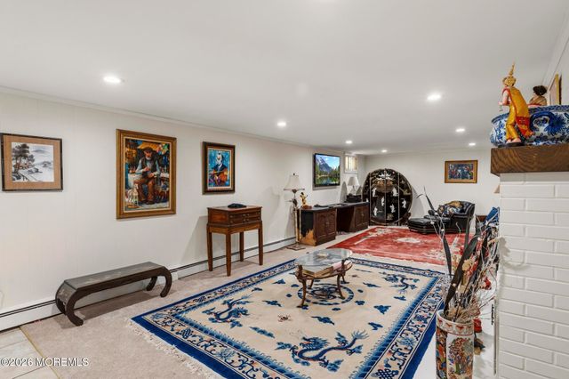 864 Breezy Oaks Drive, Toms River, NJ 08753