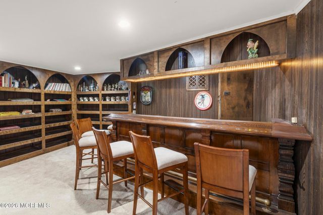 864 Breezy Oaks Drive, Toms River, NJ 08753