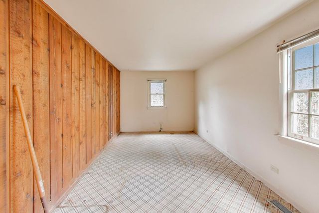 42 Woodley Road, Winnetka, IL 60093