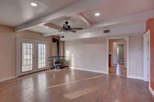 407 N 2nd St, Alpine, TX 79830