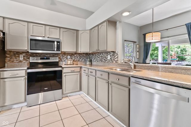 10774 Chesapeake Drive N, Indianapolis, IN 46236