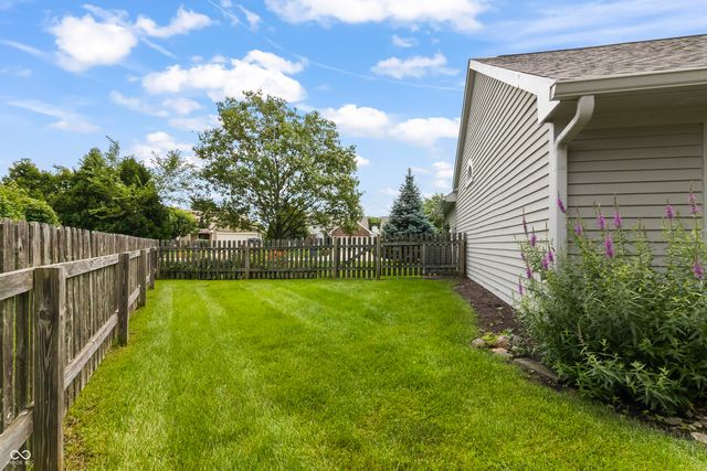 10774 Chesapeake Drive N, Indianapolis, IN 46236