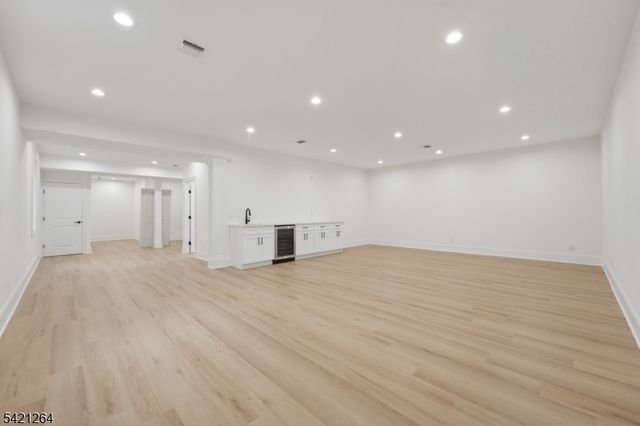 13 Harding Pl, Livingston Twp., NJ 07039