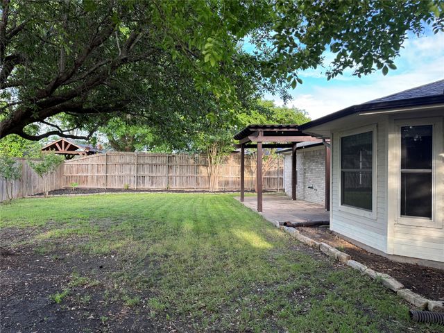 6241 Peach Tree Drive, Midlothian, TX 76065