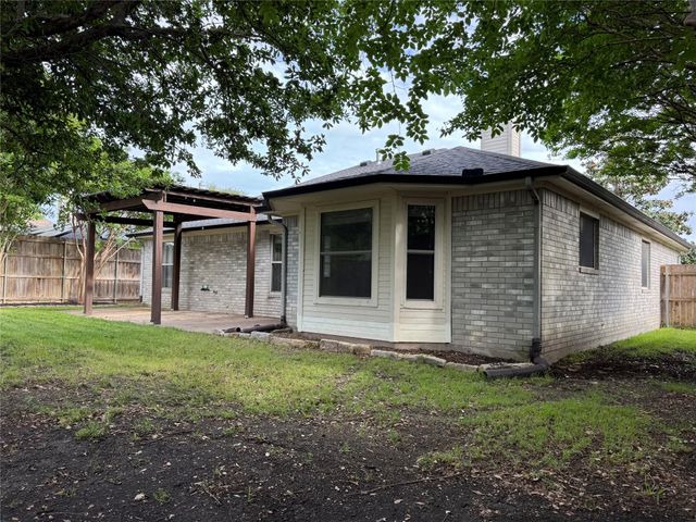 6241 Peach Tree Drive, Midlothian, TX 76065