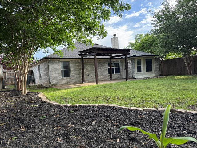 6241 Peach Tree Drive, Midlothian, TX 76065