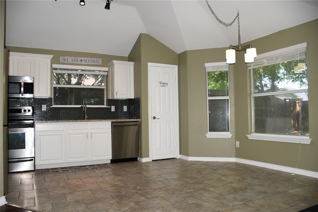 6241 Peach Tree Drive, Midlothian, TX 76065