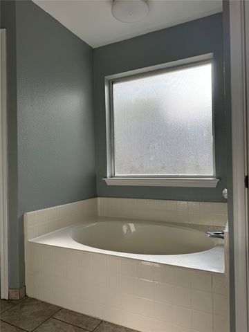 6241 Peach Tree Drive, Midlothian, TX 76065