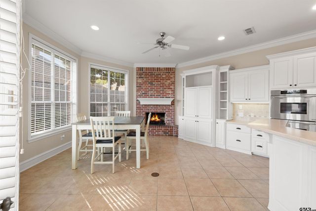 2205 Bradbury Ct, Tyler, TX 75703