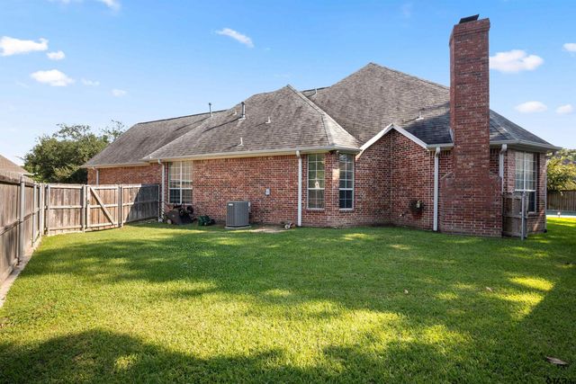 2205 Bradbury Ct, Tyler, TX 75703