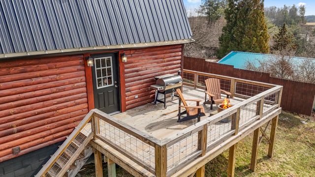 197 Russell Drive, Campton, KY 41301