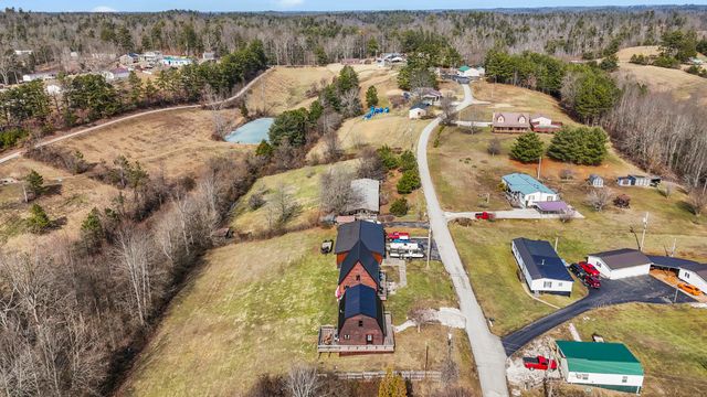 197 Russell Drive, Campton, KY 41301