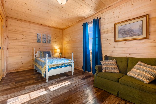 197 Russell Drive, Campton, KY 41301