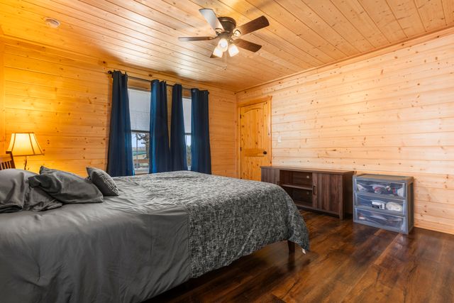 197 Russell Drive, Campton, KY 41301