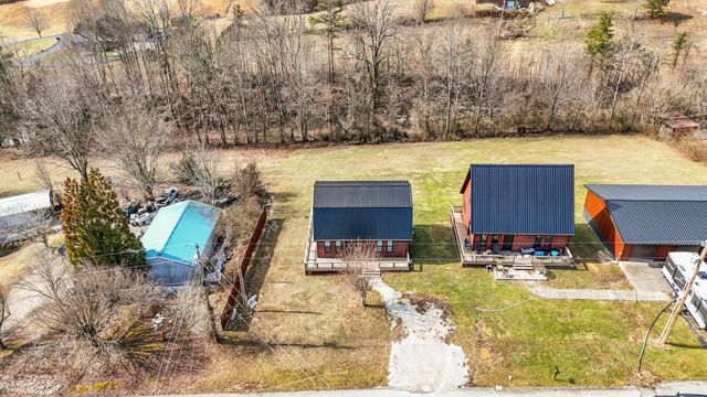 197 Russell Drive, Campton, KY 41301