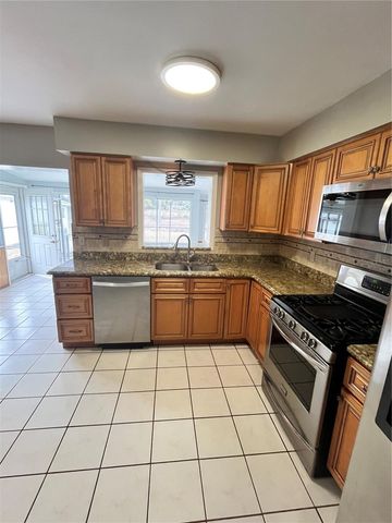 1128 TRELLIS AVENUE, Spring Hill, FL 34606