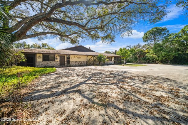 6109 Gallop Court, Titusville, FL 32780