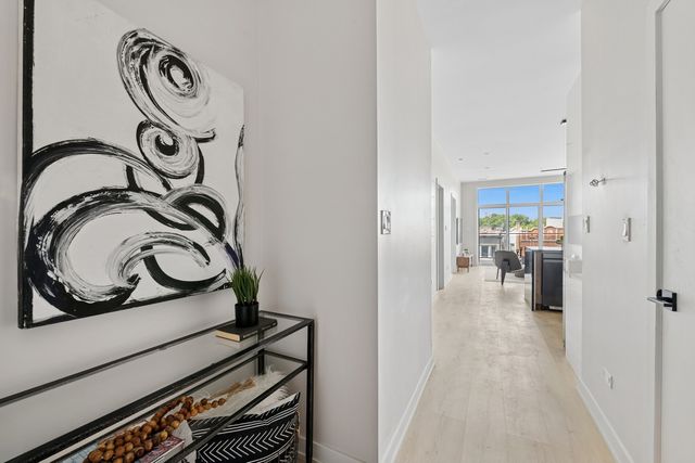 1355 N Western Avenue 3D, Chicago, IL 60622
