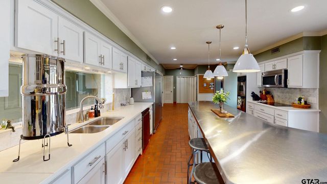 401 E 3Rd St, Tyler, TX 75701