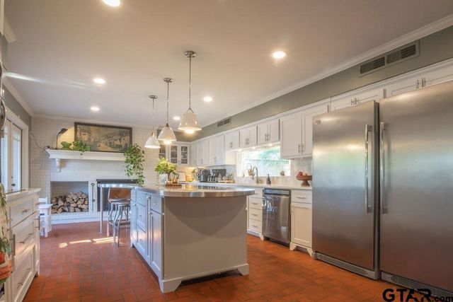 401 E 3Rd St, Tyler, TX 75701