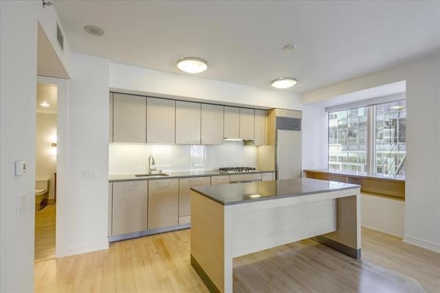 301 Mission Street 5C, San Francisco, CA 94105