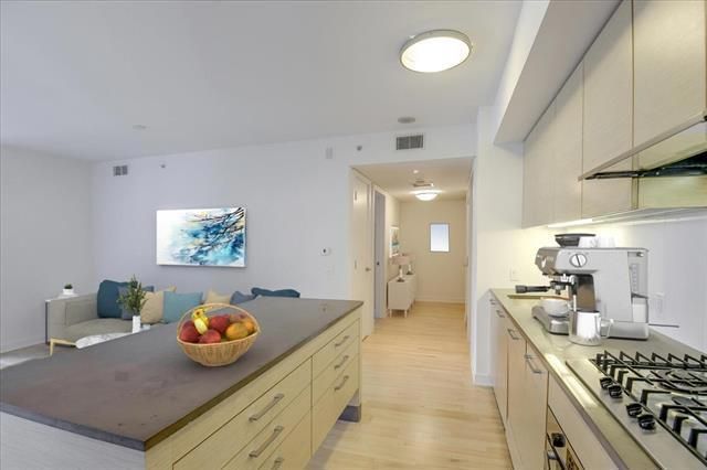 301 Mission Street 5C, San Francisco, CA 94105