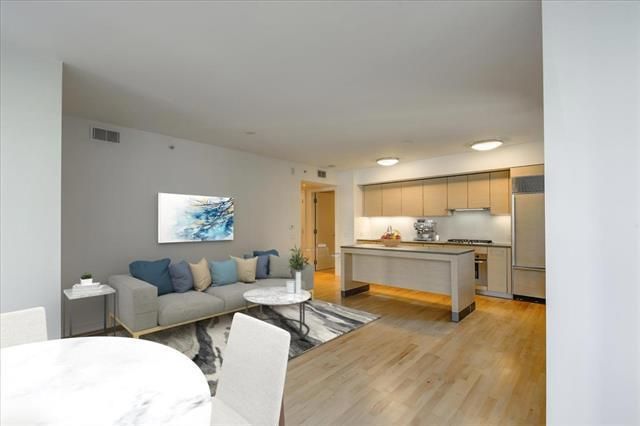 301 Mission Street 5C, San Francisco, CA 94105