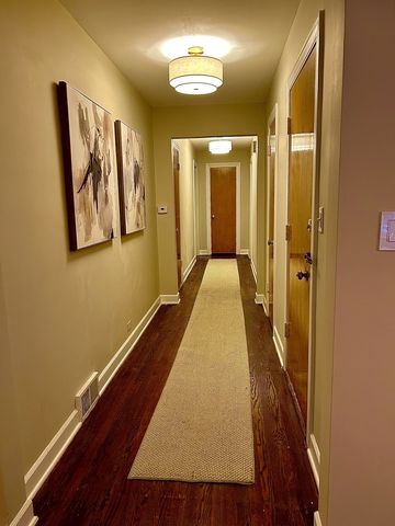 2918 W Hollywood Avenue 2, Chicago, IL 60659