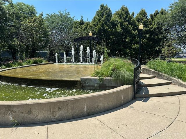 802 Anderson Goodrich Court, Dayton, OH 45402