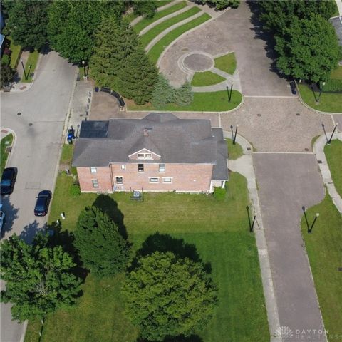 802 Anderson Goodrich Court, Dayton, OH 45402