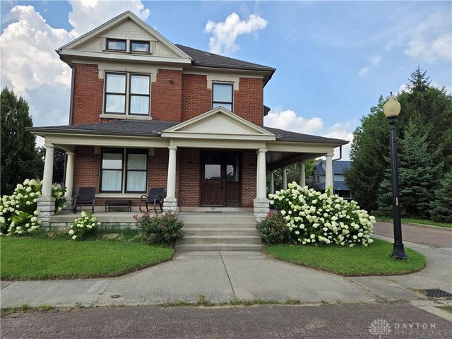 802 Anderson Goodrich Court, Dayton, OH 45402