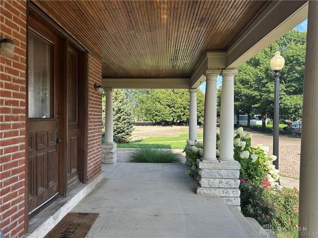 802 Anderson Goodrich Court, Dayton, OH 45402
