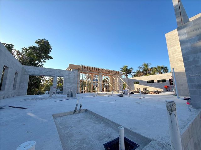 3441 GULFMEAD DRIVE, Sarasota, FL 34242