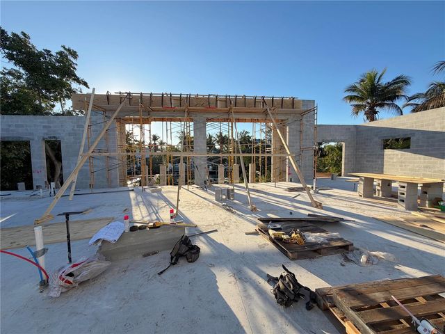 3441 GULFMEAD DRIVE, Sarasota, FL 34242