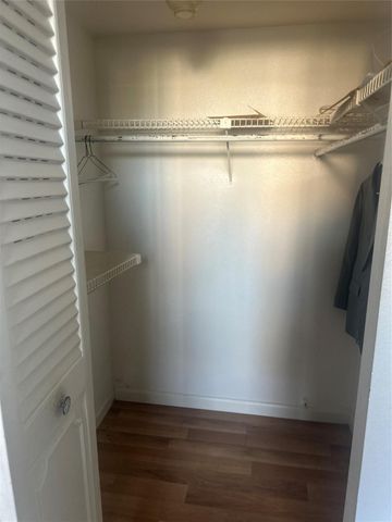 2800 Somerset Dr J107, Lauderdale Lakes, FL 33311