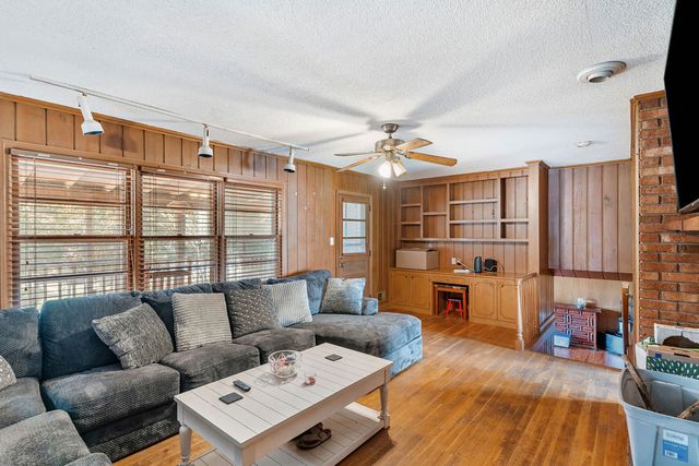 524 Perrin Drive, Spartanburg, SC 29307