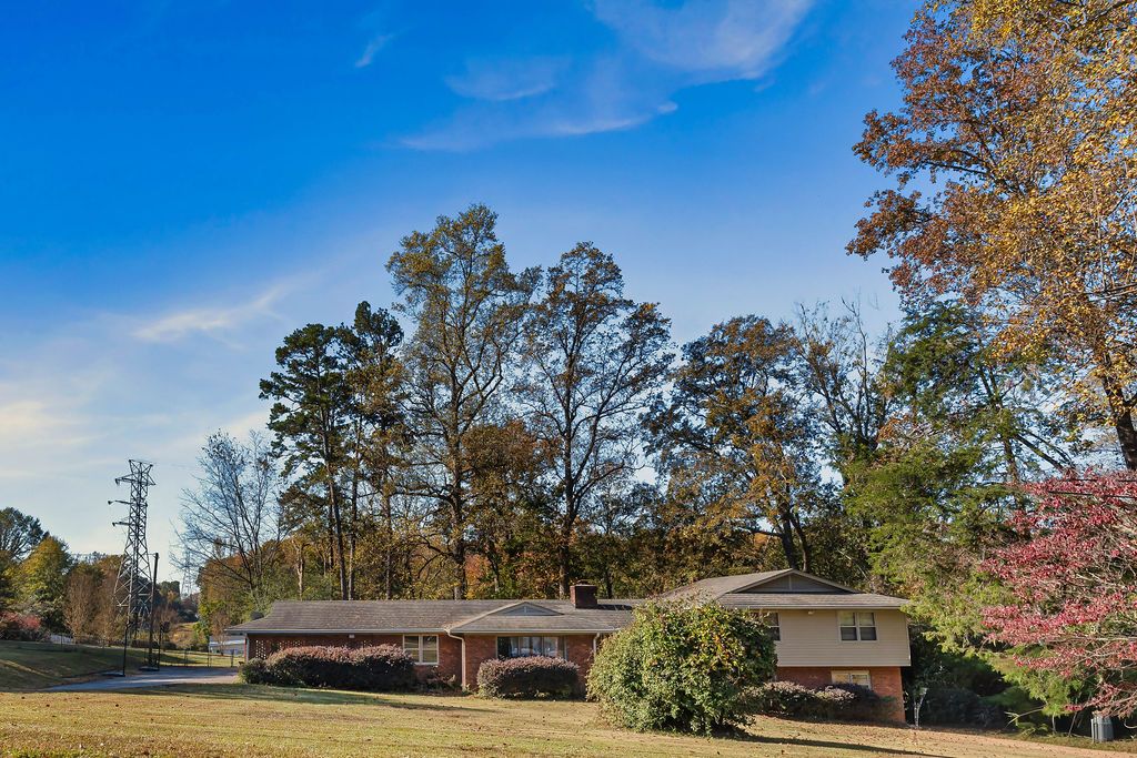 524 Perrin Drive, Spartanburg, SC 29307