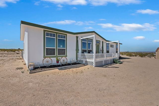 3051 Bluegrass Avenue, 29 Palms, CA 92277