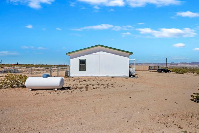 3051 Bluegrass Avenue, 29 Palms, CA 92277