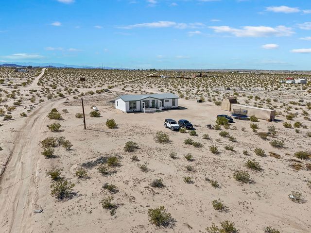 3051 Bluegrass Avenue, 29 Palms, CA 92277
