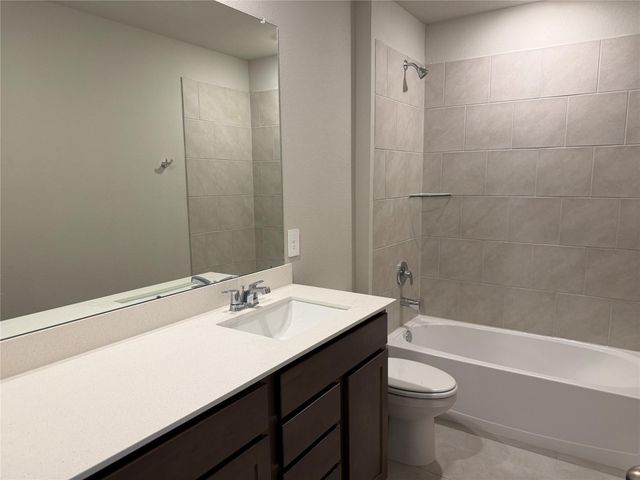 1715 San Jacinto, Brenham, TX 77833