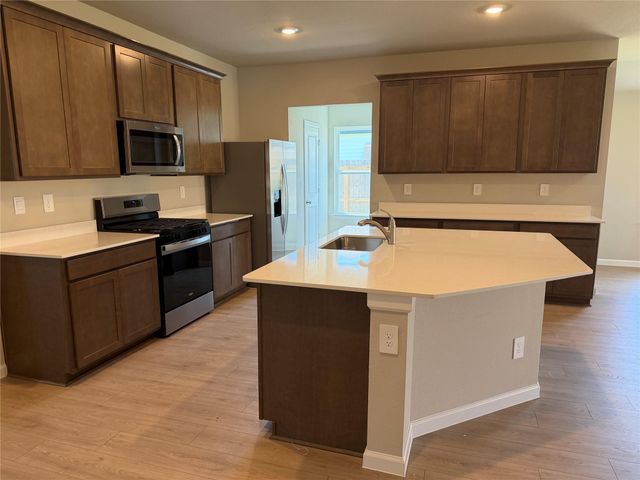 1715 San Jacinto, Brenham, TX 77833