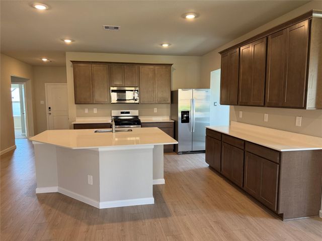 1715 San Jacinto, Brenham, TX 77833